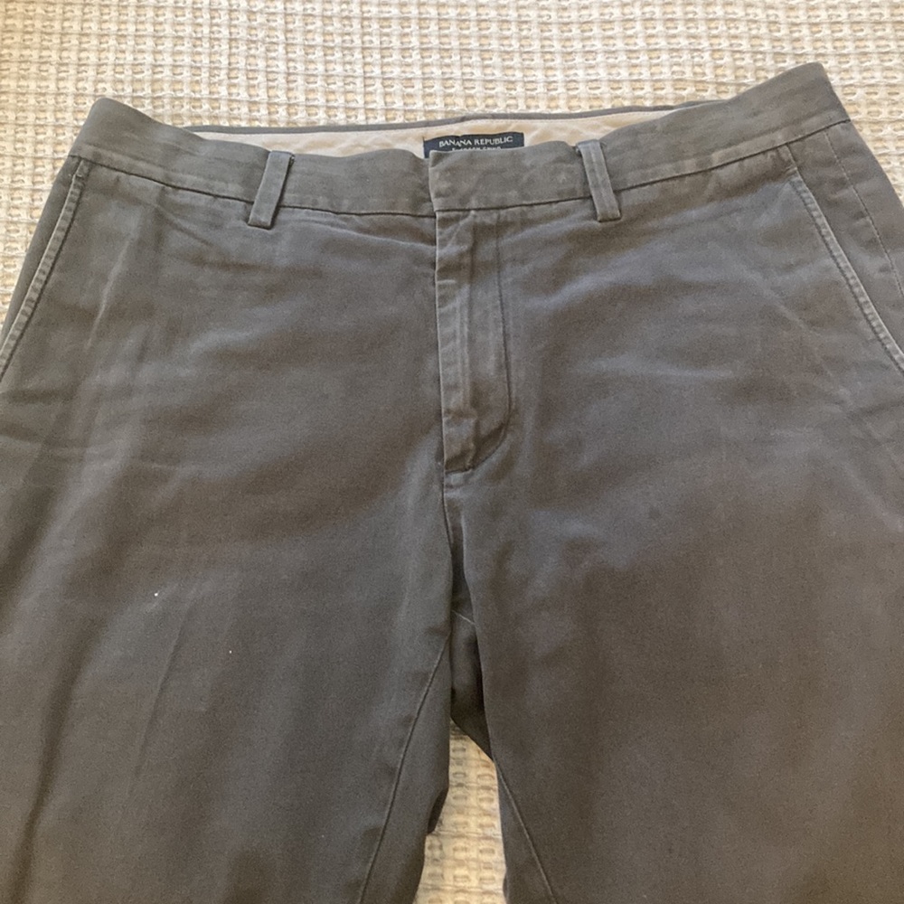 Banana Republic Emerson Chino Size 32 X 32 GUC